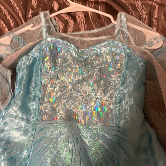 Disney Frozen Elsa Kids' Dress - Disney Store 7/8 - Picture 5 of 7